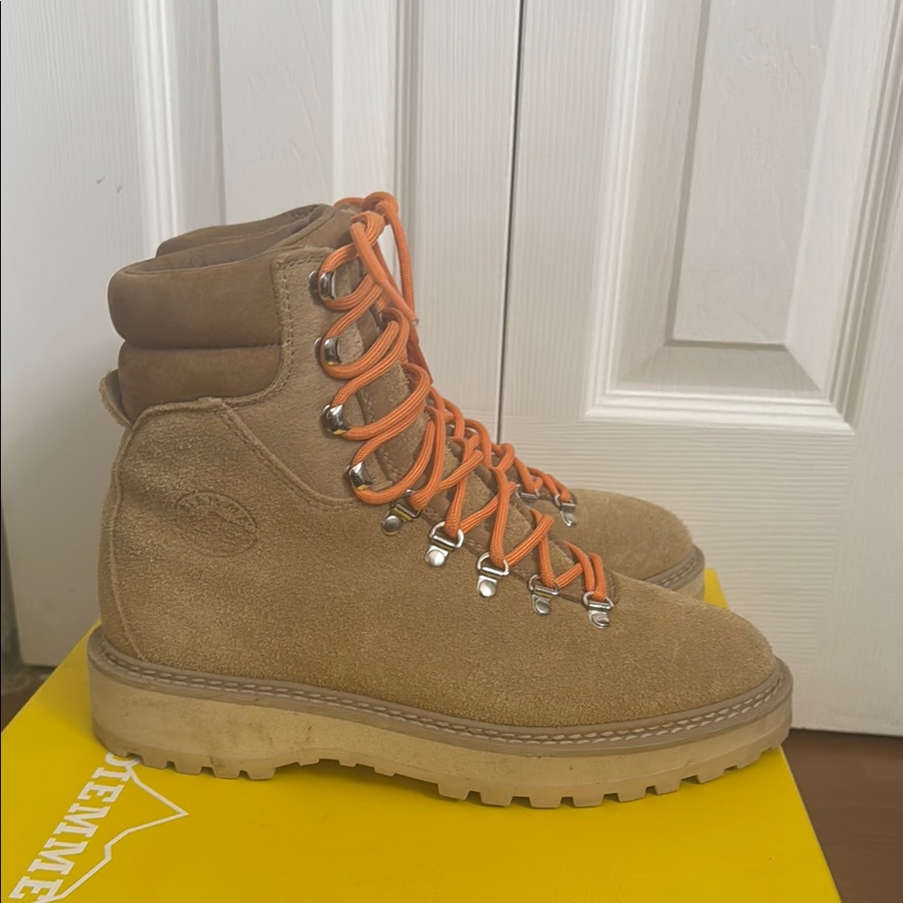 Diemme “Monfumo” Beige Desert leather boots / Size 38 (US 7)